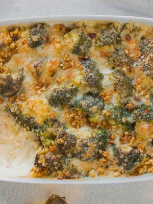 Μπρόκολο στο φούρνο με κρέμα