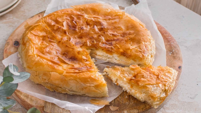 https://www.argiro.gr/wp-content/uploads/2025/01/tiropita-tigani-640x360.jpg