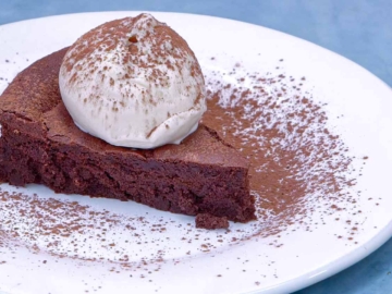 Truffle cake κρακελέ