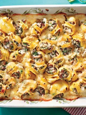 Κοχύλια γεμιστά µε τυριά και κιμά κοτόπουλου