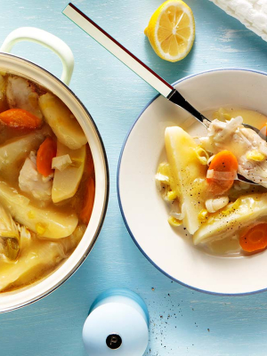 Πεσκανδρίτσα λεμονάτη με λαχανικά στην κατσαρόλα