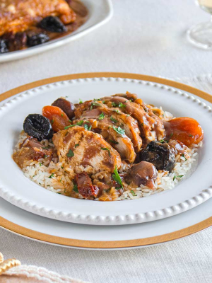 Φιλέτο κοτόπουλου με κάστανα σε πλούσια σάλτσα