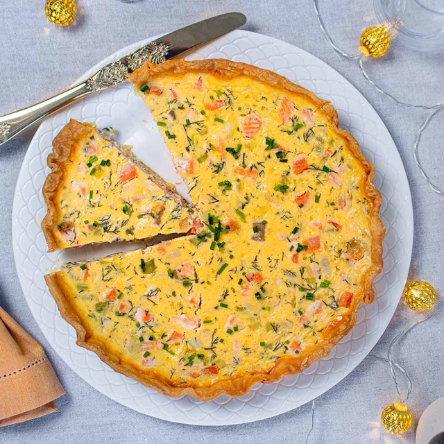 Τάρτα με σολομό και κρεμώδη γέμιση
