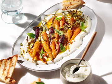 Baby καρότα, μέλι και κρέμα τυριού