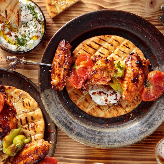 Φτερούγες κοτόπουλου με μαρινάδα γιαουρτιού