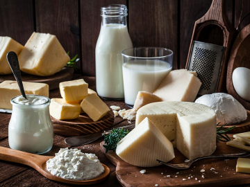 Τυρινή εβδομάδα: τι τρώμε και τα έθιμά της