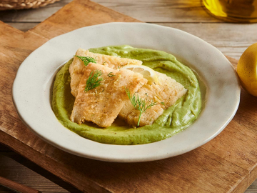 Μπακαλιάρος με κρούστα και σκορδαλιά αβοκάντο