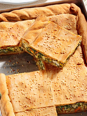Ανοιξιάτικη πίτα με λαχανικά και φέτα