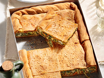 Ανοιξιάτικη πίτα με λαχανικά και φέτα