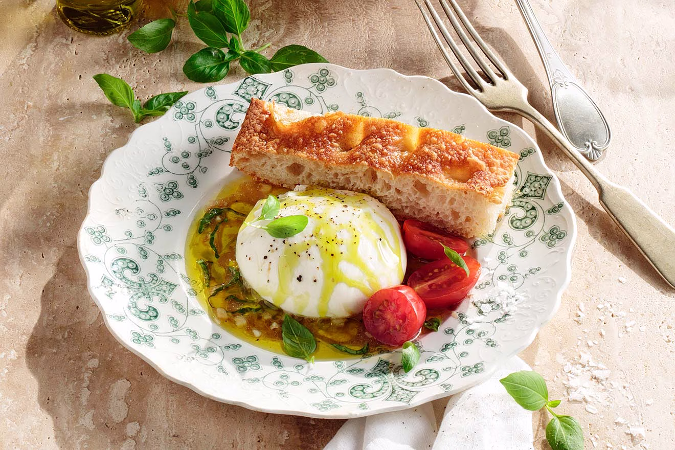 burrata - μπουράτα